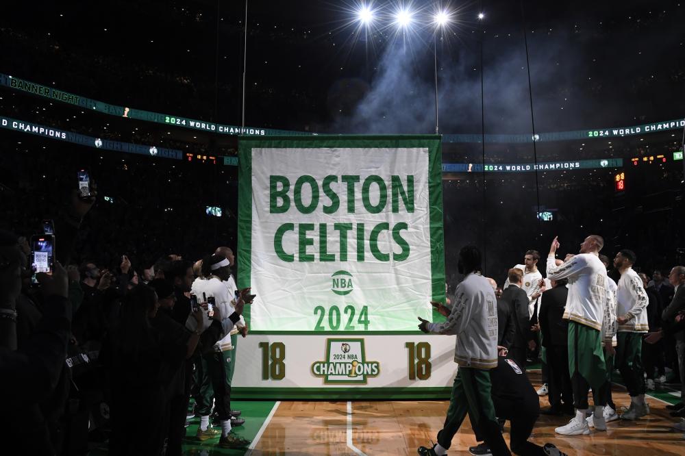 单凭梅西撑不起新世俱杯的热度,大概率是因凡蒂诺求罗哥了.