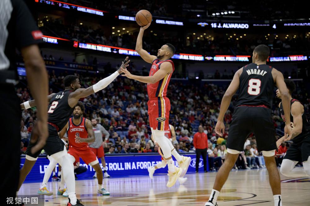 [花滑]乔克／贝茨实现花滑世锦赛冰舞三连冠.