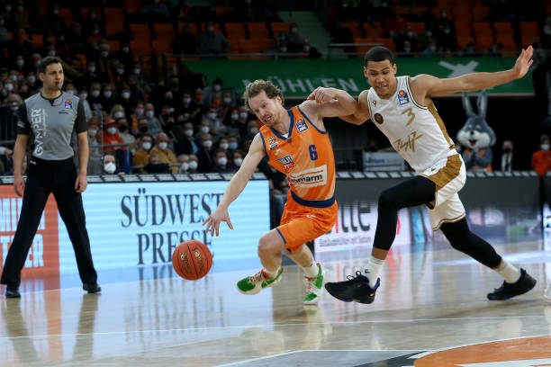 探讨其潜在 探讨其潜在